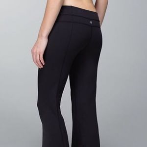 Lululemon groove pant flare size 6